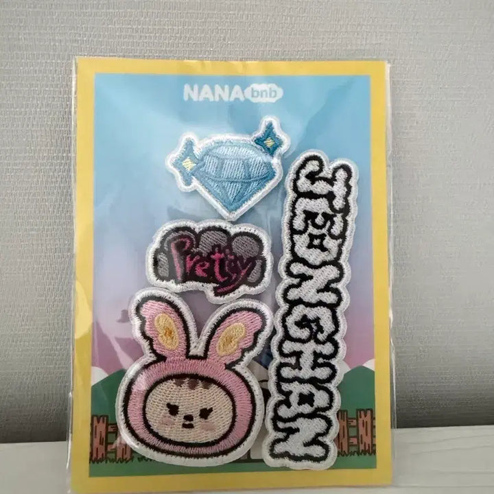 [BUNJANG] SEVENTEEN NANA bnb Jeonghan Wappen Set / [미사용]NANA bnb 아이돌 와펜 세트(정한)