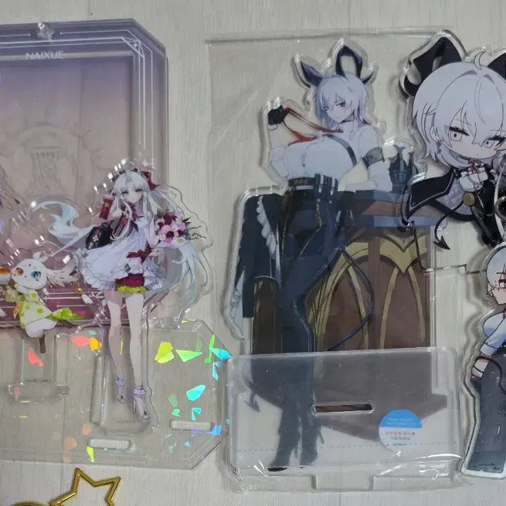 [BUNJANG] Genshin Impact Acrylic Standee / 명조 비공식 2차창작 젠니 아크릴 팝니다 (장식장정리)