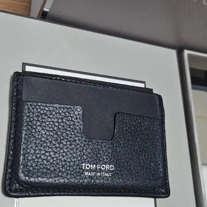 [SOLD OUT] 톰포드 그레인드 카드지갑