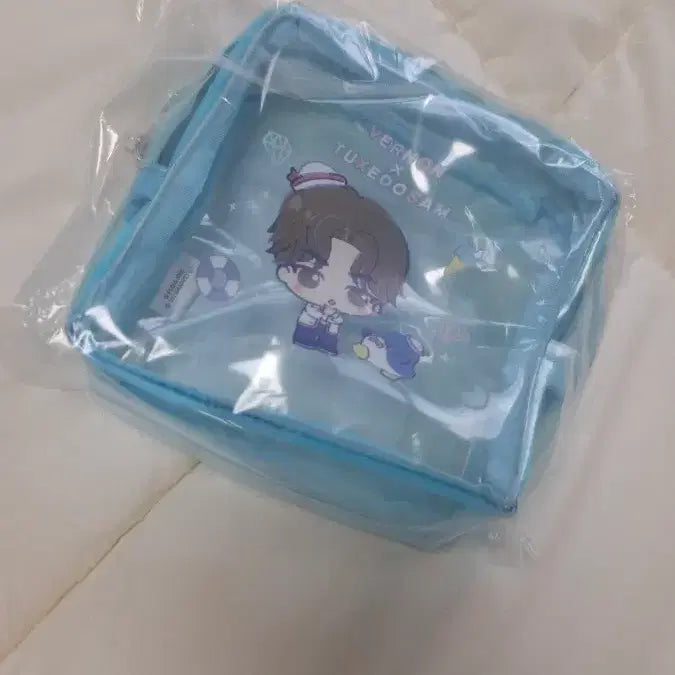 [BUNJANG] Seventeen Vernon Japan Sanrio Collaboration Transparent Pouch / ( 마지막 가격내림)세븐틴 버논 일본 산리오 투명 파우치 판매합니다!!