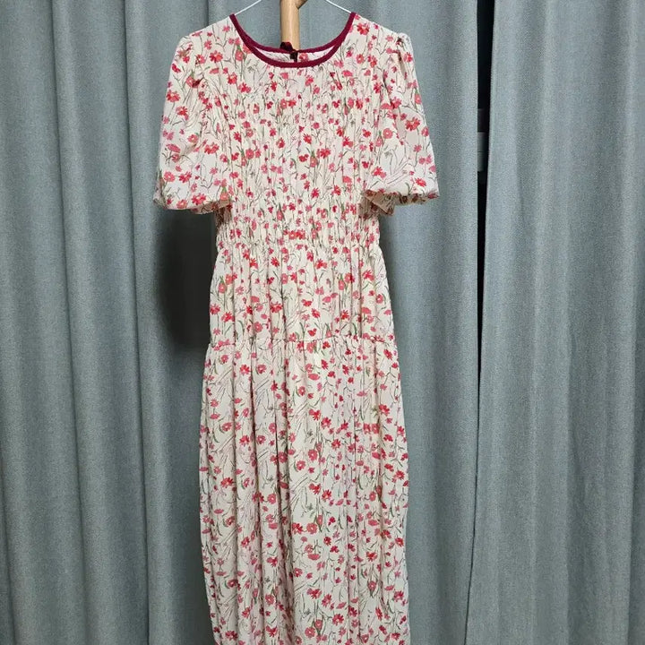[BUNJANG] Flower Chiffon Dress - Ivory / 새상품) 플라워 쉬폰 원피스 아이보리