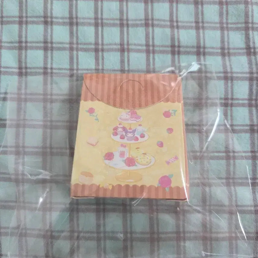 [SOLD OUT] 산리오 폼폼푸린 디저트 도넛 미니 피규어 미니어처