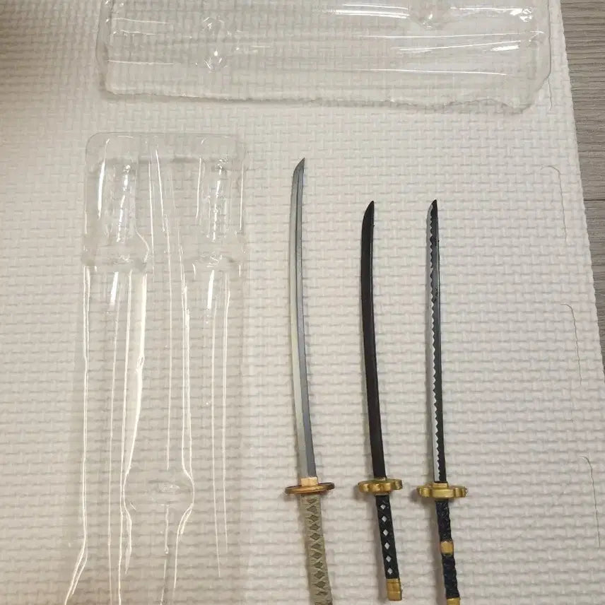 [BUNJANG] Figure Diorama Zoro Sword / 디오라마용품 피규어용 조로 칼(조로검, 조로칼) 판매