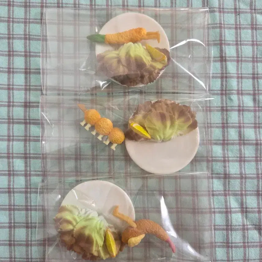 [BUNJANG] Wild Shrimp Tempura Food Gacha Figure Set (3 Types) / 야생의 새우튀김 음식 가챠 피규어 3종 세트
