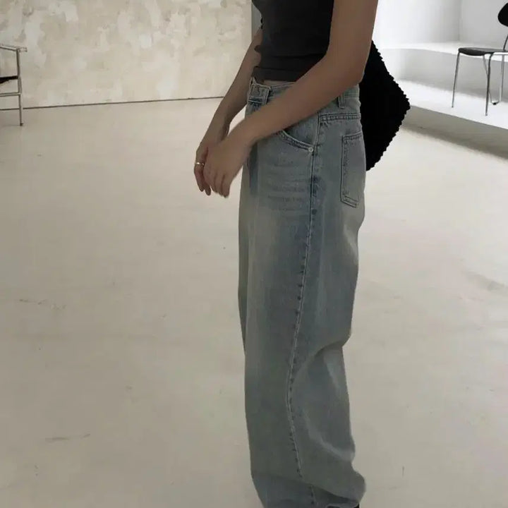 [BUNJANG] Light Wash Semi-Wide Denim Pants / 연청 세미와이드 데님