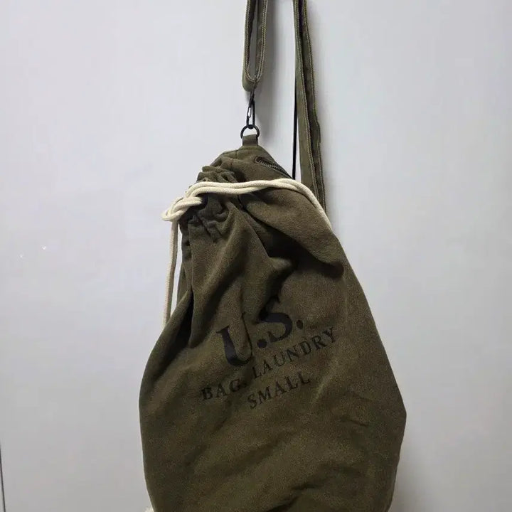 [BUNJANG] Houston Laundry Bag Small Olive / 휴스턴 런드리백