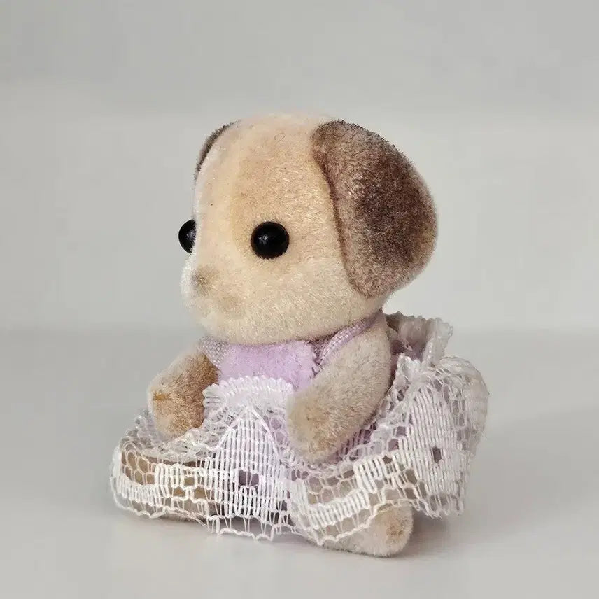 [BUNJANG] Sylvanian Families Beagle Baby Figure / 실바니안 비글 아기