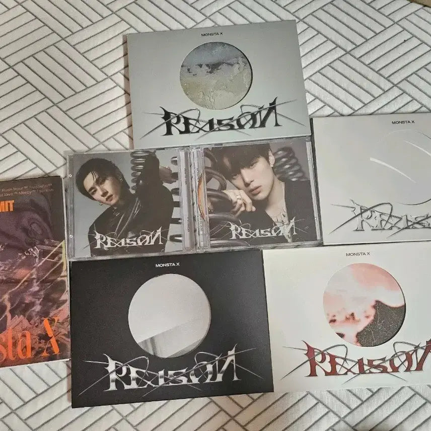 [BUNJANG] Monsta X NO LIMIT / REASON Album Set (Excluding Photocard) / 몬스타엑스 NO LIMIT / REASON 앨범 세트 (포토카드 미포함)