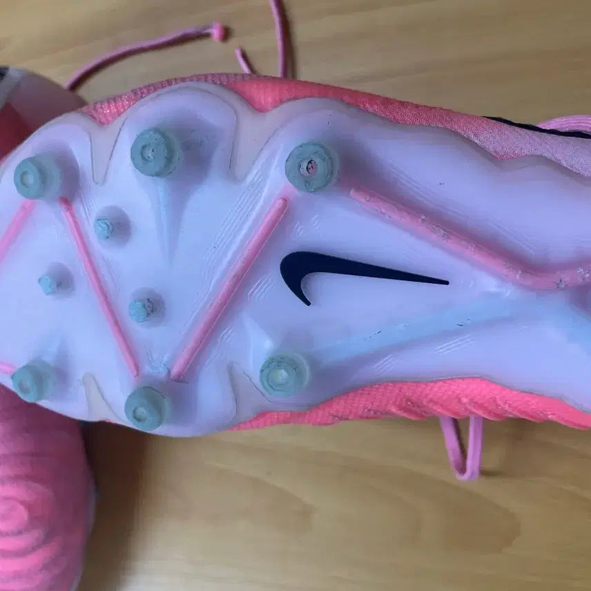 [BUNJANG] Nike Phantom GX 2 AG Football Boots - 280mm / 나이키 팬텀 gx 2 280 ag