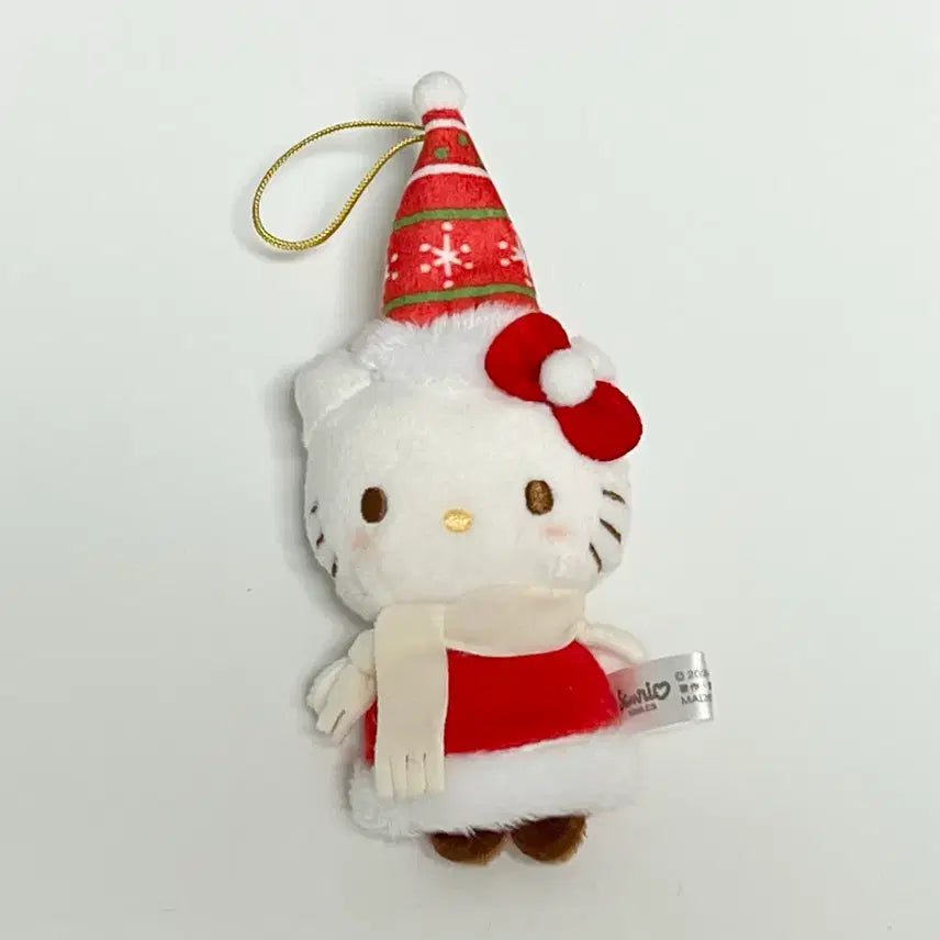 [BUNJANG] 2024 Christmas Hello Kitty Secret Brooch / 2024 크리스마스 헬로키티 시크릿 브로치