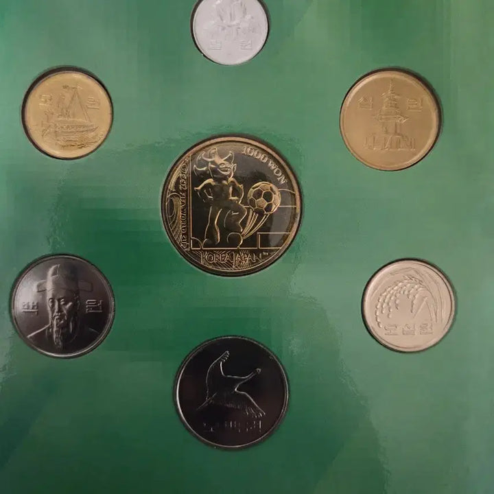 [BUNJANG] 2002 FIFA World Cup 1st Commemorative Mint Set / 2002 FIFA 월드컵 1차 기념 민트세트(무료배송)