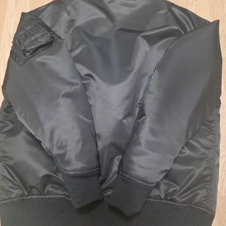[BUNJANG] Uniqlo x Jil Sander MA-1 Bomber Jacket / 유니클로x질샌더 ma-1