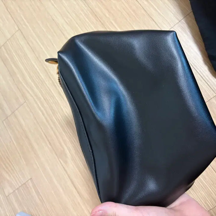 [BUNJANG] Zara Two-in-One Tote Shoulder Bag with Pouch - Size M / 자라(zara) 가방