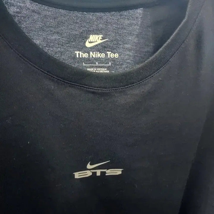 [BUNJANG] Nike BTS Black Short Sleeve T-Shirt Women&