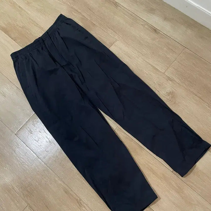 [BUNJANG] Lululemon Poplin Relaxed Fit Pants M Black / 룰루레몬 릴렉스핏 팬츠 M
