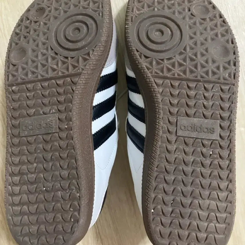 [SOLD OUT] 아디다스 삼바 화이트 245