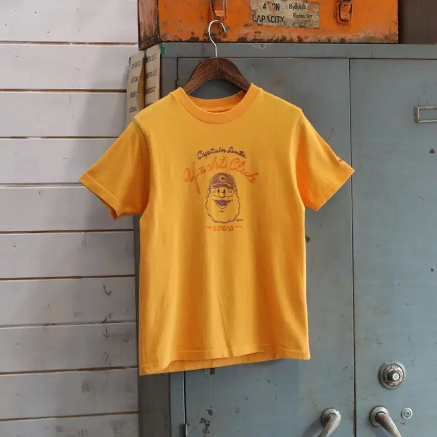 [BUNJANG] Captain Santa Embroidered Short Sleeve T-Shirt (Women&