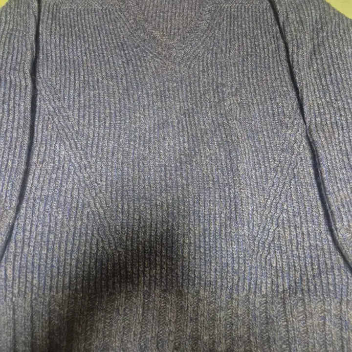 [BUNJANG] Wooyoungmi 16FW V-Neck Knit Grey Blue / 우영미 16fw 브이넥 유아인 니트 그레이 블루