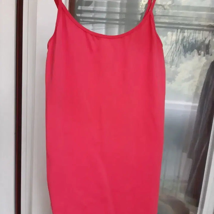 [BUNJANG] Second Skin Quick-Drying Adjustable Strap Camisole Top / 세컨스킨 속건 쫀쫀 끈조절 끈나시 탑