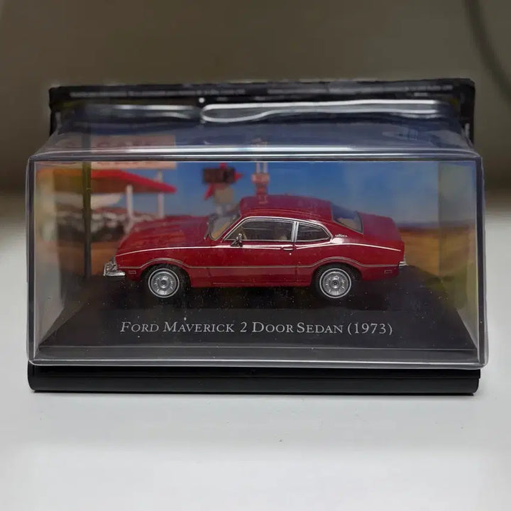[BUNJANG] 1973 Ford Maverick 2-Door Sedan 1:43 Diecast Model Car - Red / 1:43 포드 매버릭 2도어 세단 1973 레드 다이캐스트