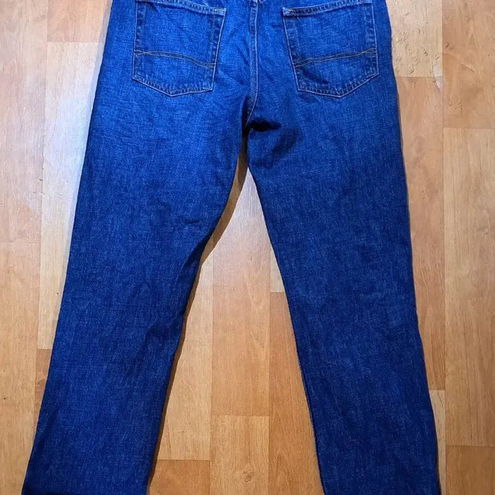 [BUNJANG] Tommy Hilfiger Straight Fit Jeans (Size 33) / (무료배송)타미 힐피거 일자 청바지(33)