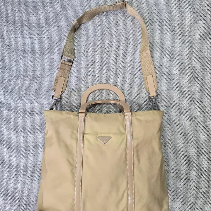 [SOLD OUT] 프라다 벨라 2way 숄더백 베이지