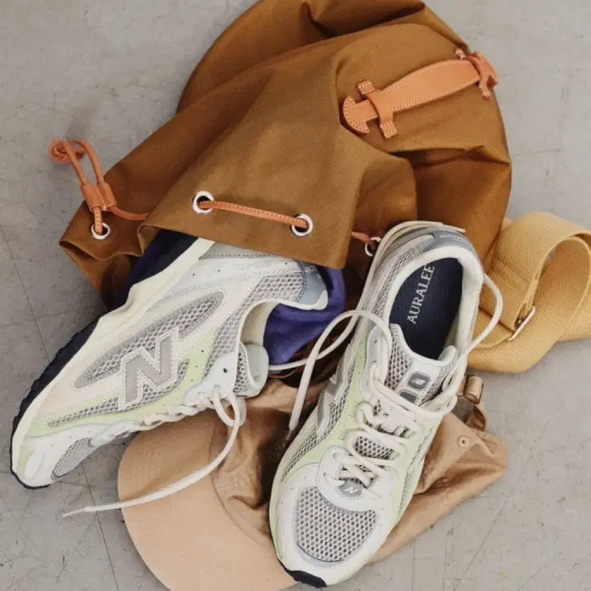 [BUNJANG] Auralee New Balance 204L New Product / [245] 오라리 뉴발란스 204L 새상품