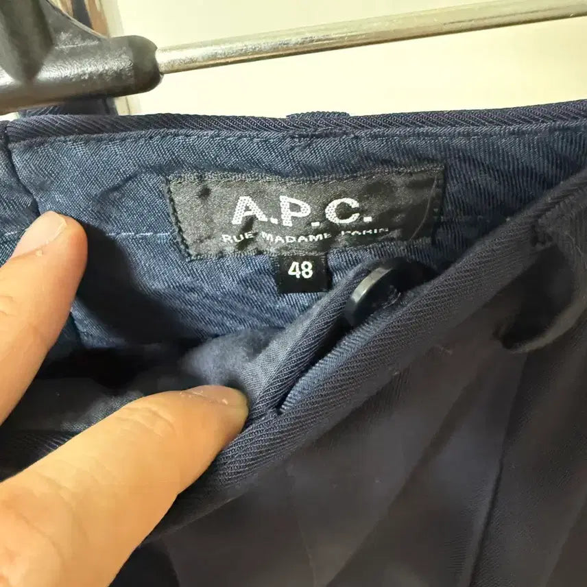 [BUNJANG] A.P.C. Navy Wide Cropped Slacks / A.P.C 네이비 와이드 크롭 슬랙스