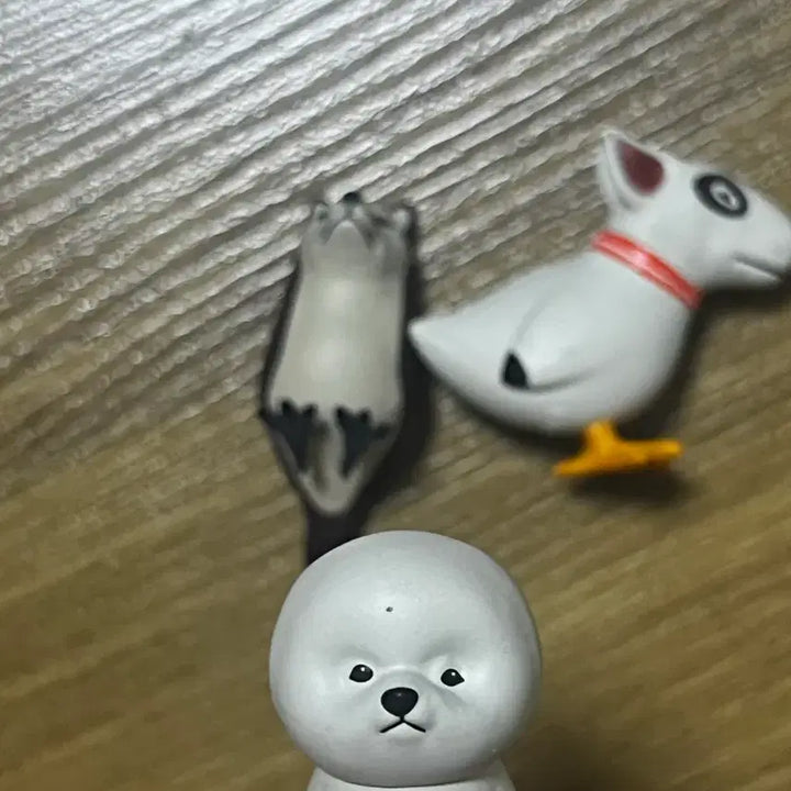 [BUNJANG] Set of 3 "Gaesse" Figurines / 개새 피규어