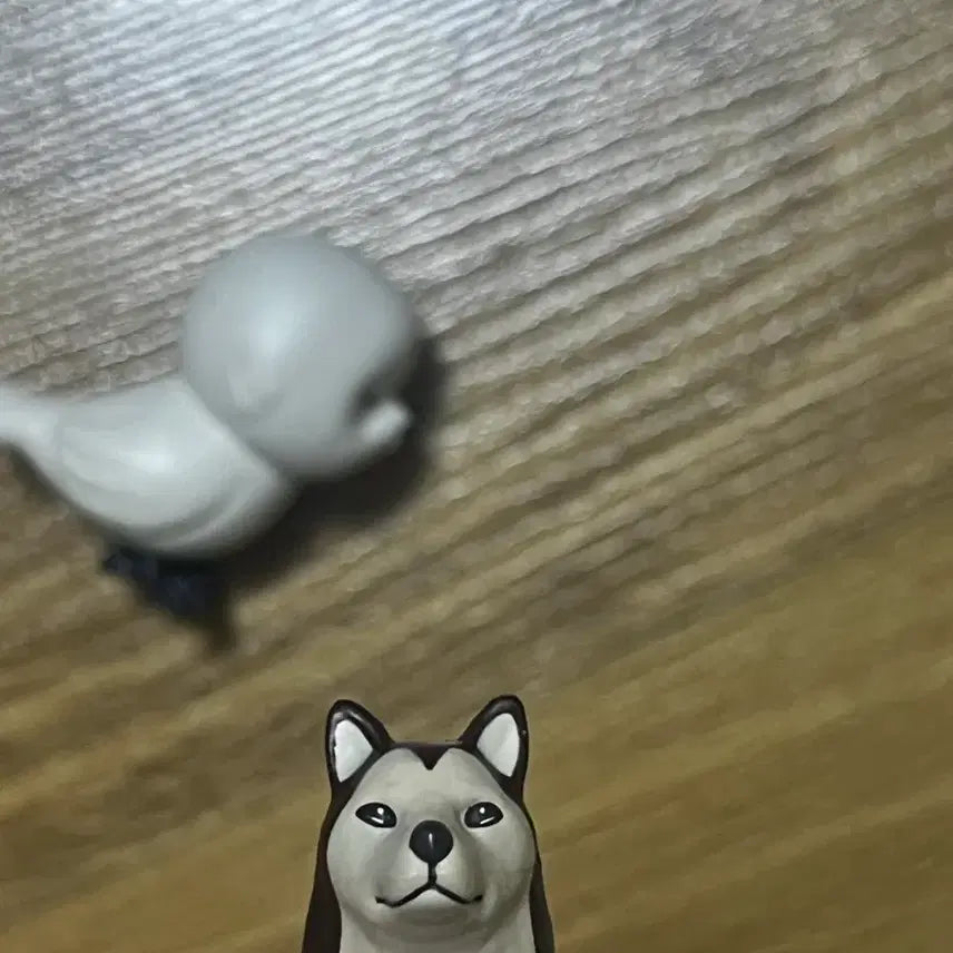 [BUNJANG] Set of 3 "Gaesse" Figurines / 개새 피규어