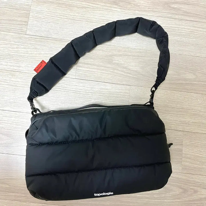 [SOLD OUT] 토폴로지 보틀 사코슈백 라지