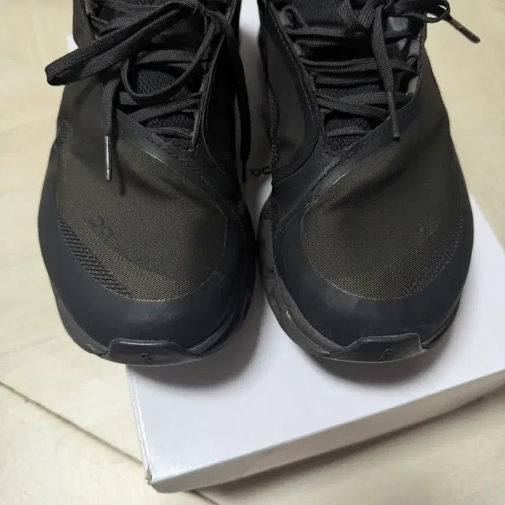 [SOLD OUT] 파프온러닝 브라운 260 포스트아카이브팩션 paf