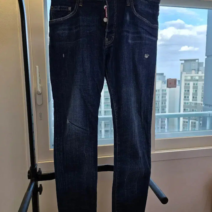 [SOLD OUT] 정품 디스퀘어드2 스트레치 진청 스케이터핏 50