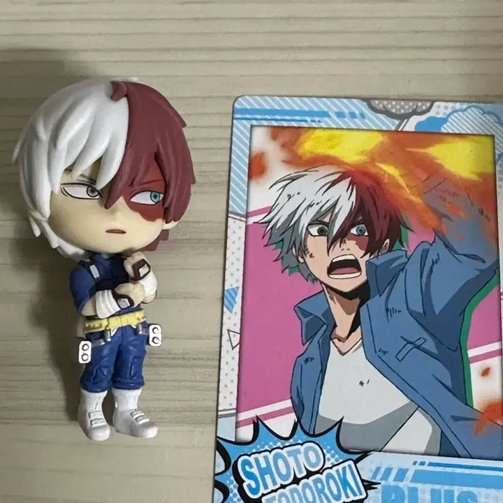 [BUNJANG] My Hero Academia Shoto Todoroki Figure &amp; Photocard / 나의 히어로 아카데미아 토도로키 쇼토 피규어 &amp; 포카