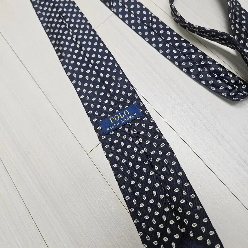 [SOLD OUT] 폴로 랄프로렌 페이즐리 패턴 실크 넥타이 네이비