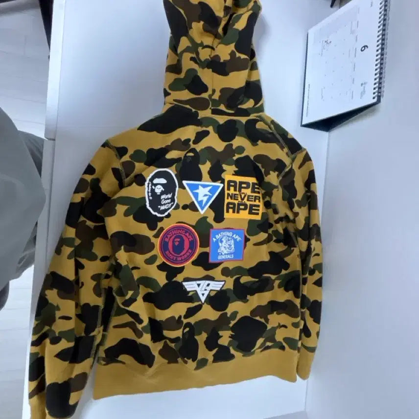 [BUNJANG] BAPE Kids Hoodie Zip-Up Size 150 / 베이프 후드집업 키즈150팔아요