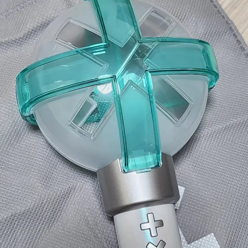 [BUNJANG] TXT TOMORROW X TOGETHER MOA Bong Ver. 2 Lightstick / 모아봉 투바투 응원봉 투모로우바이투게더) 모아봉2