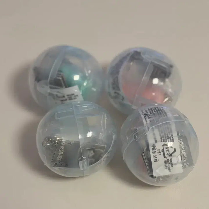 [BUNJANG] My Hero Academia Capsule Gacha Carrier Charm Bundle Set / (미개봉) 나히아 히로아카 포대기 캡슐가챠 키링 데쿠, 우라라카 일괄