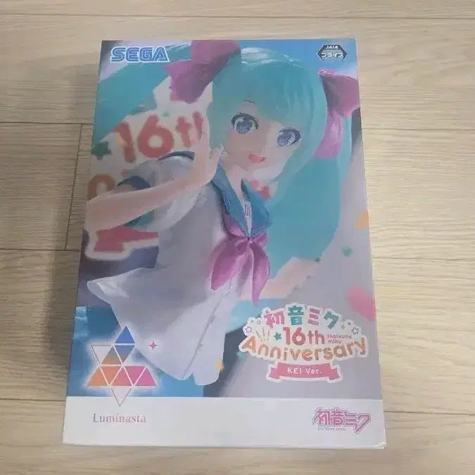 [BUNJANG] SEGA Hatsune Miku 16th Anniversary Limited Edition Figure (Sealed) / 미개봉 세가 하츠네 미쿠 16주년 기념 피규어
