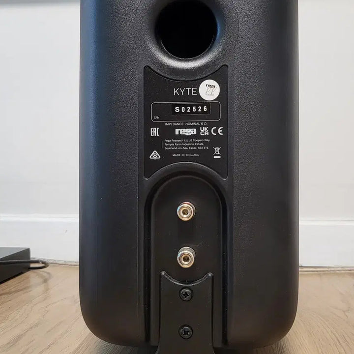[BUNJANG] Rega Kyte Bookshelf Speakers (Black) - Mint Condition / 레가 카이트 rega 영국 수제 스피커, 신품급 풀박스