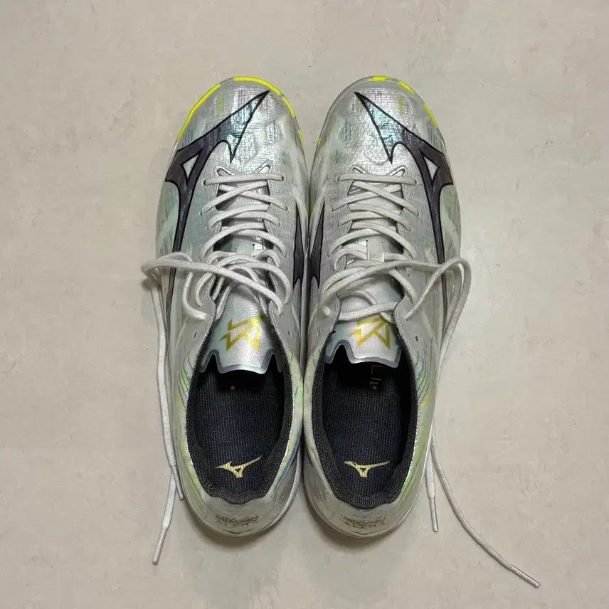 [BUNJANG] Mizuno Alpha 2 Elite TF AS Soccer Cleats / (265) 미즈노 알파 2 엘리트 tf as