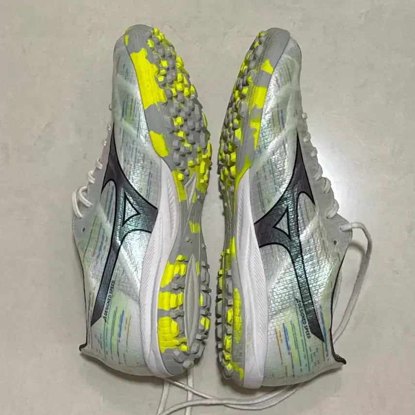 [BUNJANG] Mizuno Alpha 2 Elite TF AS Soccer Cleats / (265) 미즈노 알파 2 엘리트 tf as