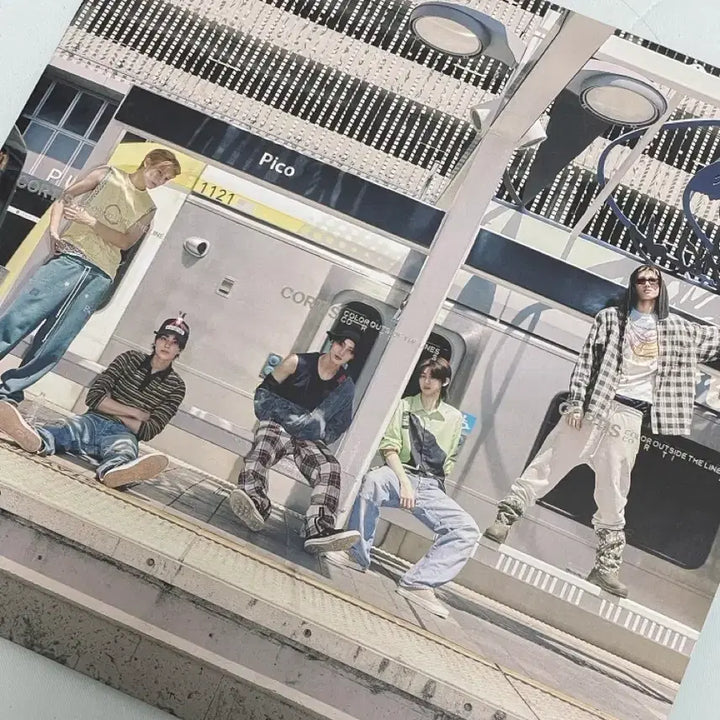 [BUNJANG] Cortis LP Vinyl Album (Opened) / 개봉O 포카X 코르티스 LP 바이닐 앨범 양도