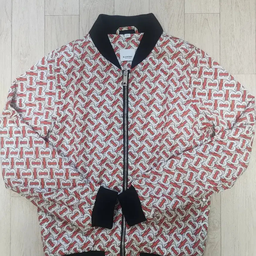 [BUNJANG] Burberry Kids New Label Bomber Windbreaker Jacket 14Y / 정품. 뉴라벨 ) 14y 버버리 키즈 봄버 바람막이 자켓 버버리키즈