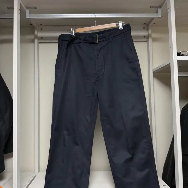 [BUNJANG] Capsa Belted Work Trousers Navy 34 / 캡샤 벨티드 워크 트라우저 네이비 34사이즈
