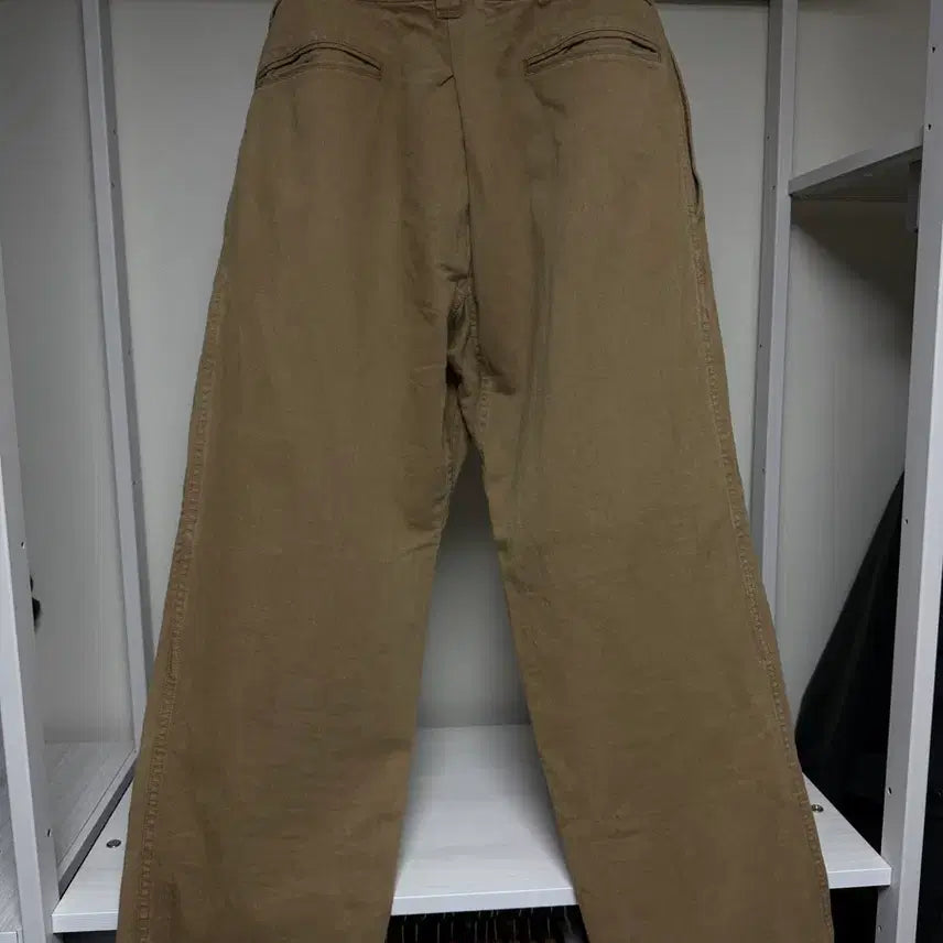 [BUNJANG] Bizbeam Hakamama Pants Un-ended Damaged Chino Size 2 / 비즈빔 하카마 팬츠 언벤디드 데미지드 치노 2사이즈