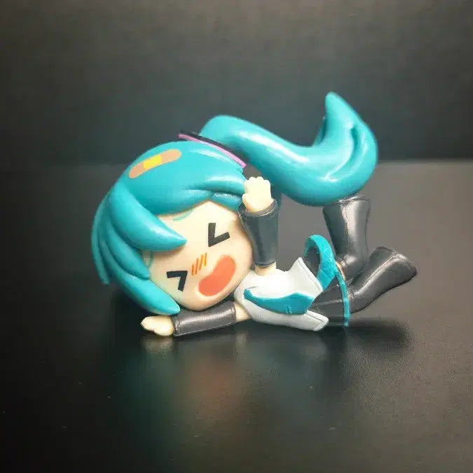 [BUNJANG] Hatsune Miku Tri-Color Falling Gacha Figure / 하츠네 미쿠 꽈당 가챠 피규어 3종