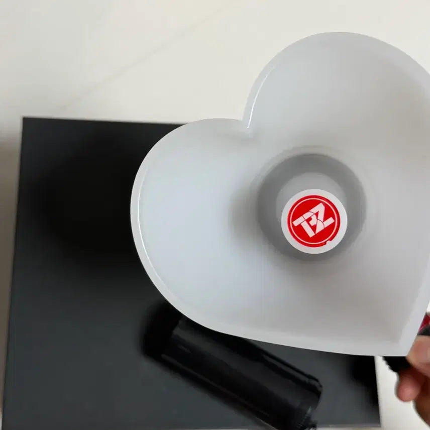 [BUNJANG] THE BOYZ Official Lightstick / 더보이즈 응원봉 정품 팔아요!!