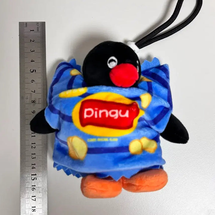 [BUNJANG] Pingu Hide-and-Seek Series Potato Chip Pingu Plush / 핑구 인형 숨바꼭질 시리즈 감자칩 과자핑구