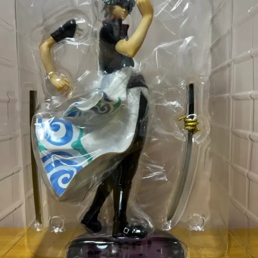 [BUNJANG] Gintama Gintoki Kōen Ver. Gem Statue / 은혼 gem 긴토키 홍앵ver